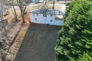 300 Forest St, Buford, GA 30518 - Photo 32
