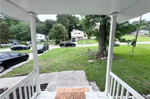843 Ray Dr NW, Conyers, GA 30012 - Photo 2