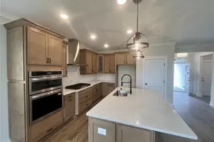 178 Coffee Ln, Hoschton, GA 30548 - Photo 6