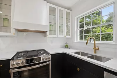 51 Willow Wood Circle SE, Atlanta, GA 30317 - Photo 12