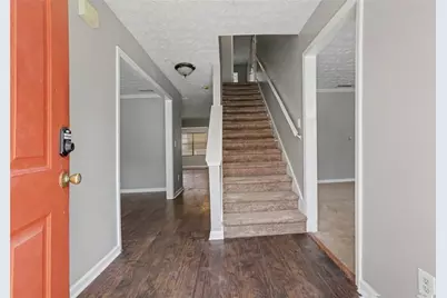 4394 Cross Lane, Decatur, GA 30035 - Photo 6