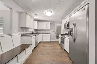 4394 Cross Lane, Decatur, GA 30035 - Photo 10