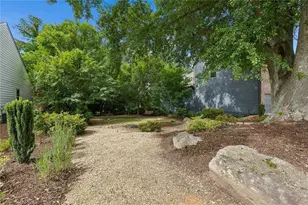 1725 Grand Oaks Dr, Woodstock, GA 30188 - Photo 30