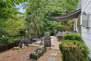1725 Grand Oaks Dr, Woodstock, GA 30188 - Photo 18
