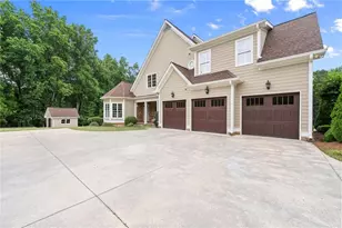 322 Edwards Brook Ln, Canton, GA 30115 - Photo 4