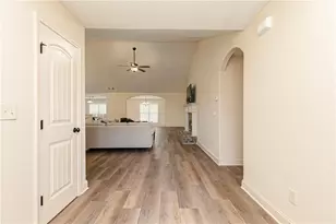 2028 Hwy 211 NE, Statham, GA 30666 - Photo 4