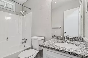 1012 Ascot Ct, Riverdale, GA 30296 - Photo 12