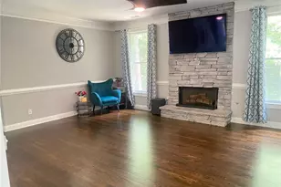 588 Lakeview Terrace SE, Smyrna, GA 30126 - Photo 6
