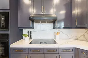 2828 Peachtree Rd NW, Atlanta, GA 30305 - Photo 28