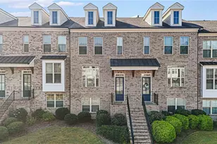 2207 Parkside Gln Vw, Duluth, GA 30097 - Photo 2