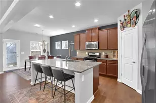 4557 Sweetwater Dr, Gainesville, GA 30504 - Photo 8