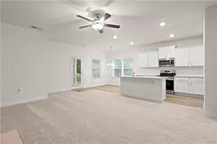 102 Laney Dr, Carrollton, GA 30117 - Photo 10