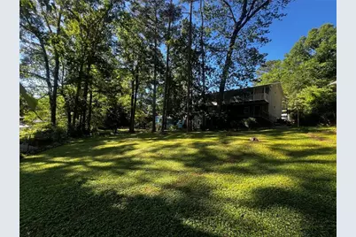 1557 Village Drive, Norcross, GA 30093 - Photo 24