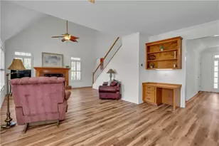 5350 Wickershire Dr, Peachtree Corners, GA 30092 - Photo 8