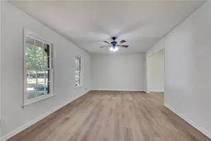 4788 Darlene Way, Tucker, GA 30084 - Photo 6