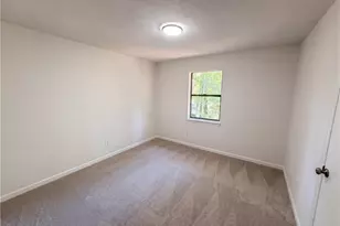 817 Greenhedge Way, Stone Mountain, GA 30088 - Photo 10