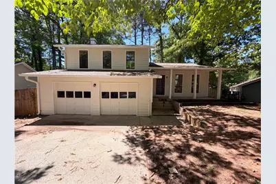 817 Greenhedge Way, Stone Mountain, GA 30088 - Photo 18