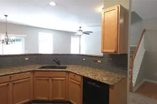 1122 Treymont Ln, Lawrenceville, GA 30045 - Photo 4