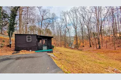 21 Lake Point Drive, Dawsonville, GA 30534 - Photo 2