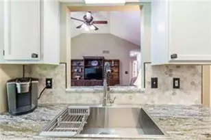 7825 Silversmith Ct, Cumming, GA 30028 - Photo 8