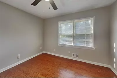 1987 Kelvin Drive, Lawrenceville, GA 30043 - Photo 10