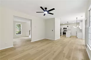 682 Mountain Oaks, Stone Mountain, GA 30087 - Photo 14