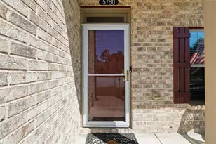 5760 Barrington Run, Union City, GA 30291 - Photo 2