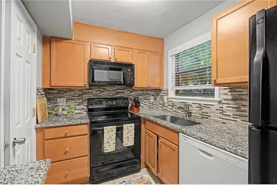 1683 Briarcliff Road NE #3, Atlanta, GA 30306 - Photo 10