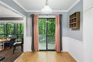 8740 Roswell Rd, Sandy Springs, GA 30350 - Photo 14