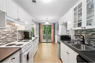 8740 Roswell Road #4A, Atlanta, GA 30350 - Photo 18