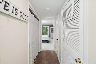 8740 Roswell Rd, Sandy Springs, GA 30350 - Photo 22