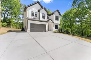5019 Nichols Dr, Flowery Branch, GA 30542 - Photo 4