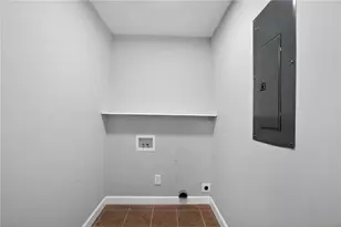 202 Park St, Griffin, GA 30223 - Photo 24