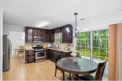 1075 Hidden Pond Lane, Roswell, GA 30075 - Photo 16