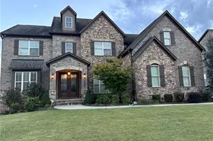 6125 Read Road Rd, Suwanee, GA 30024 - Photo 1