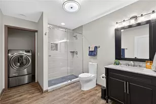 800 Lake Summit Dr, Atlanta, GA 30342 - Photo 68