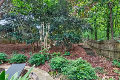 800 Lake Summit Drive, Atlanta, GA 30342 - Photo 76