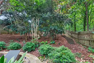 800 Lake Summit Dr, Atlanta, GA 30342 - Photo 76