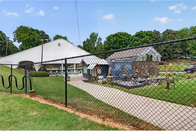 800 Lake Summit Drive, Atlanta, GA 30342 - Photo 82