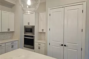 118 Batten Board Way, Woodstock, GA 30189 - Photo 6