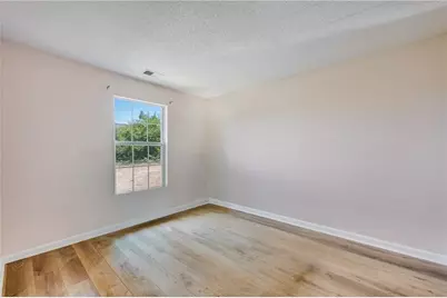 121 Fox Creek Drive, Woodstock, GA 30188 - Photo 32