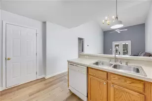 121 Fox Creek Dr, Woodstock, GA 30188 - Photo 12