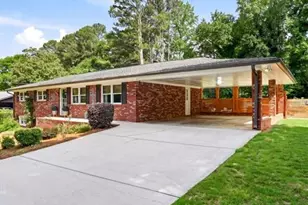 615 Laura Dr, Marietta, GA 30066 - Photo 4