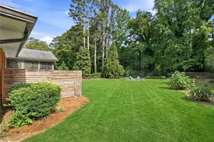 615 Laura Dr, Marietta, GA 30066 - Photo 32