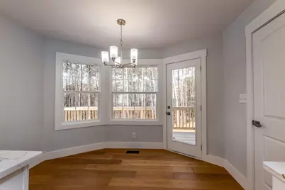 330 London Dale, Woodstock, GA 30189 - Photo 8