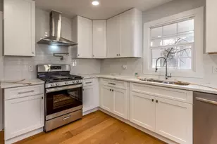 330 London Dale, Woodstock, GA 30189 - Photo 6