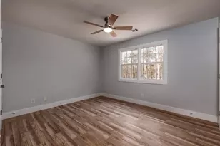 330 London Dale, Woodstock, GA 30189 - Photo 34