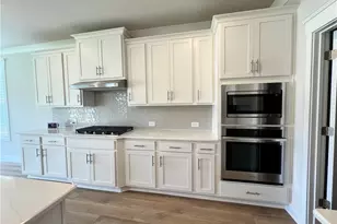 905 Winding Rose Dr, Hoschton, GA 30548 - Photo 10