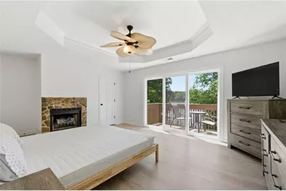 8712 Lake Drive, Snellville, GA 30039 - Photo 24