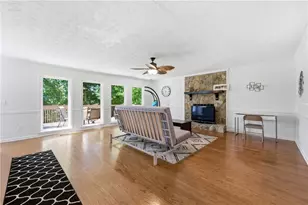8712 Lake Dr, Snellville, GA 30039 - Photo 18